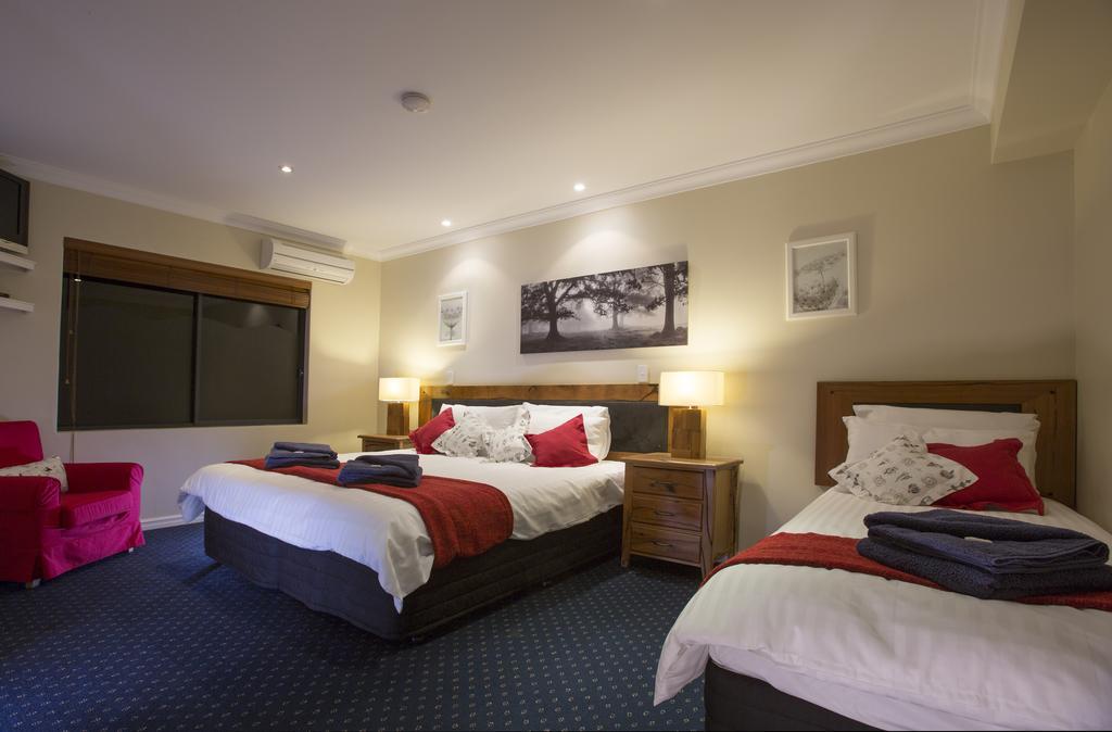 Murray River Lodge Luxury Boutique Accommodation B&B - Adults Only North Yunderup Kamer foto